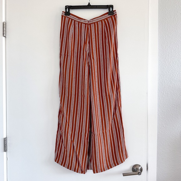 Faithfull Gabrielle Wide-Leg Pants Cedar - Picture 3 of 11